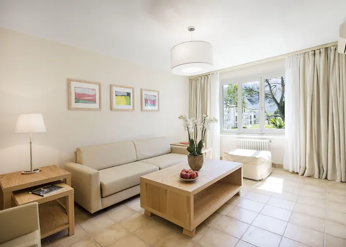 Delta - Parkhotel Delta 4*